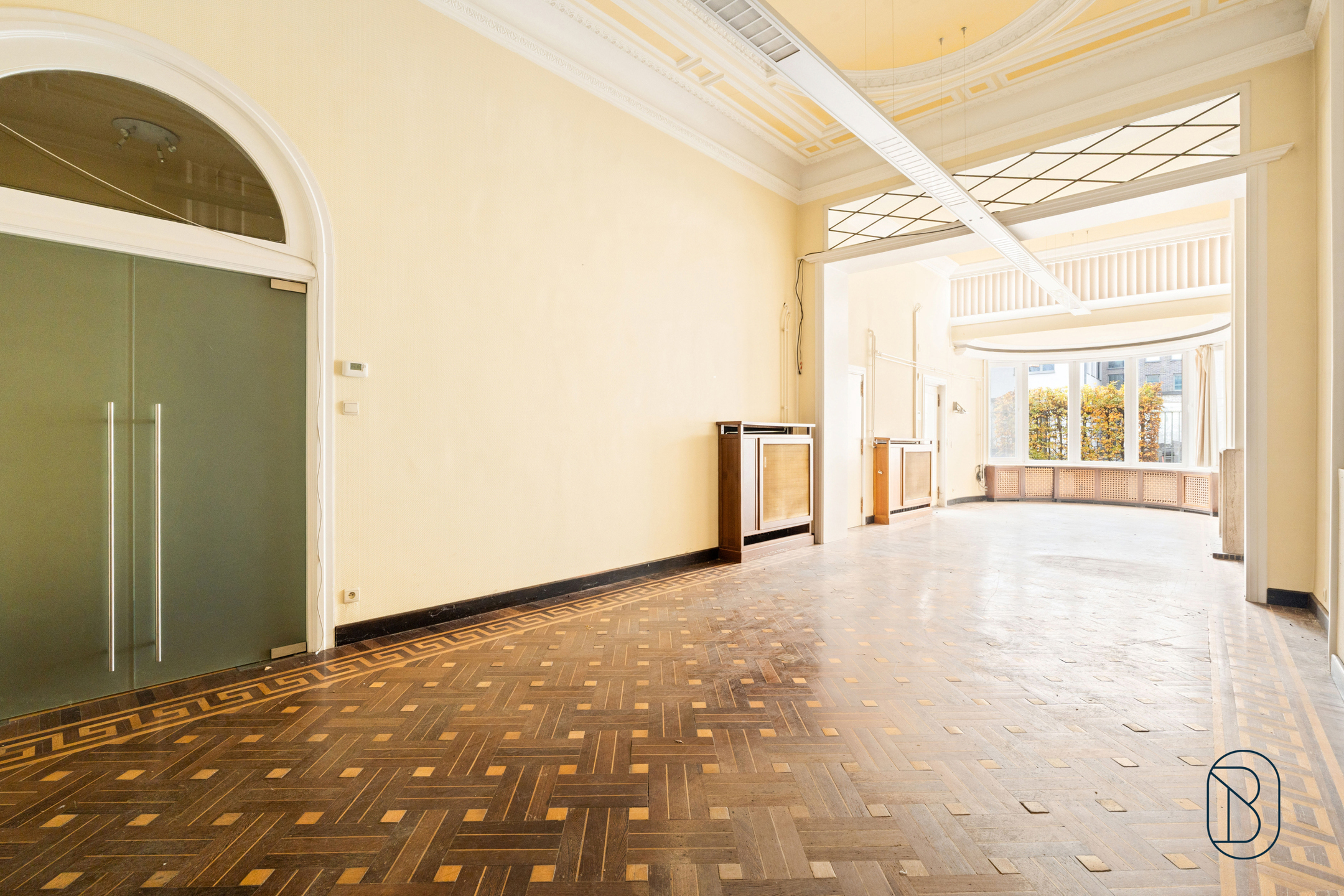 Authentieke herenwoning (6 appartementen, kantoor, + parking) - foto 5