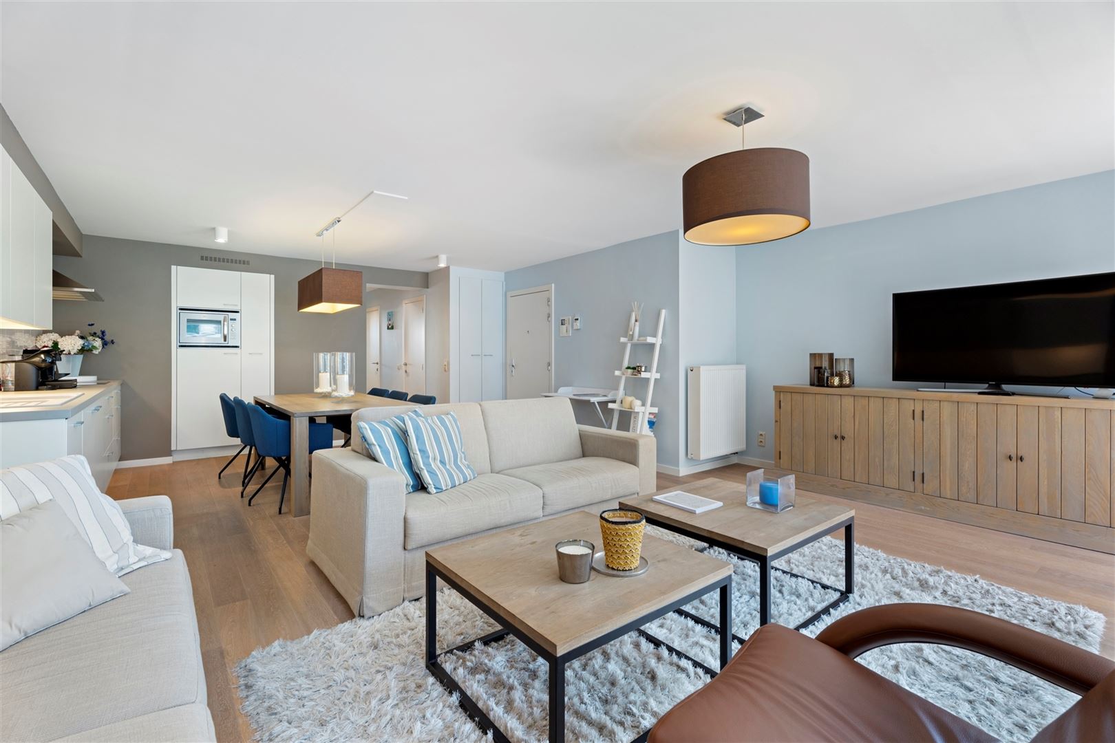 Prachtig afgewerkt  appartement met 2 slaapkamers in topstaat - foto 2