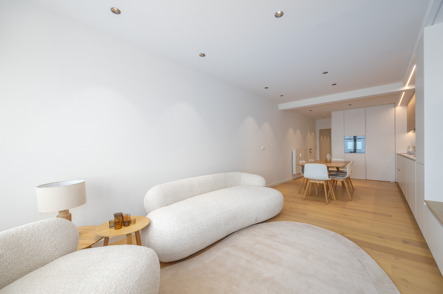 Gerenoveerd appartement met frontaal zeezicht - foto 5