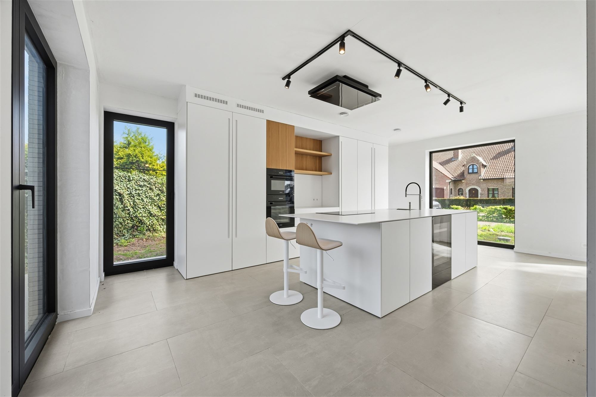 Halfopen BEN-woning met 3 kamers, garage en tuin - foto 5