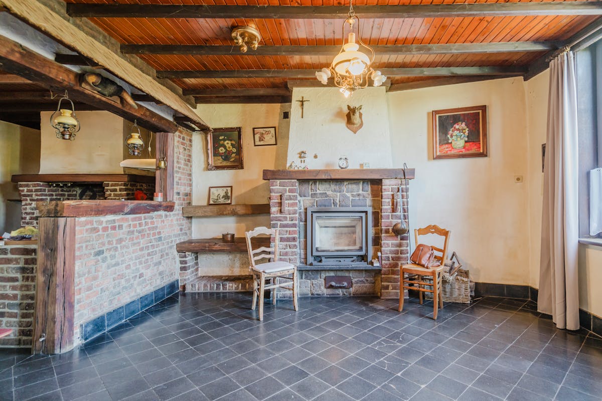Woning met renovatiepotentieel nabij Kortrijk en Preshoekbos - foto 5