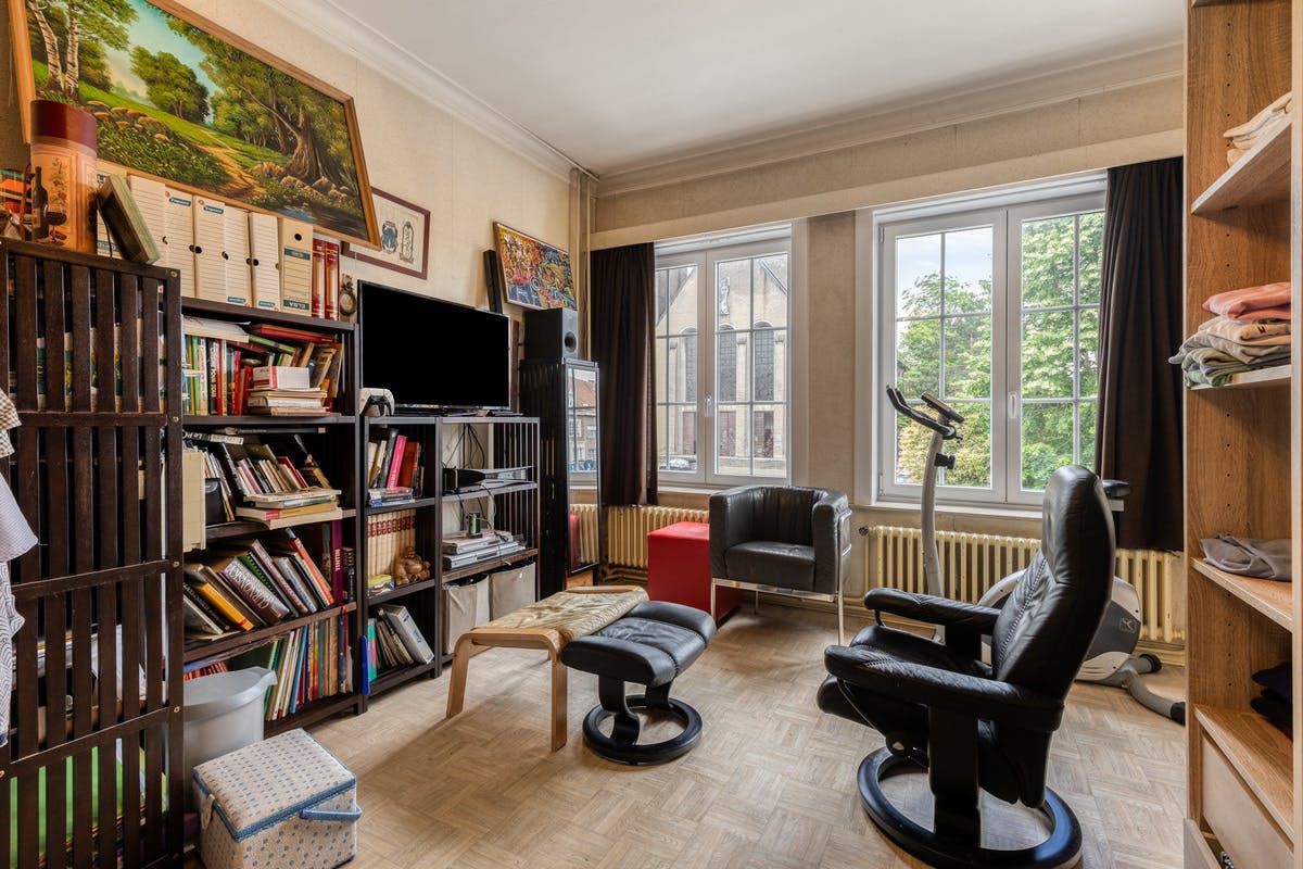 Woning met handelsruimte in de Sint-Elisabethwijk te Kortrijk - foto 5