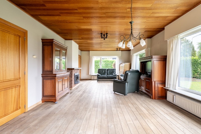 Open bebouwing op mooi perceel in rustige wijk. - photo 5