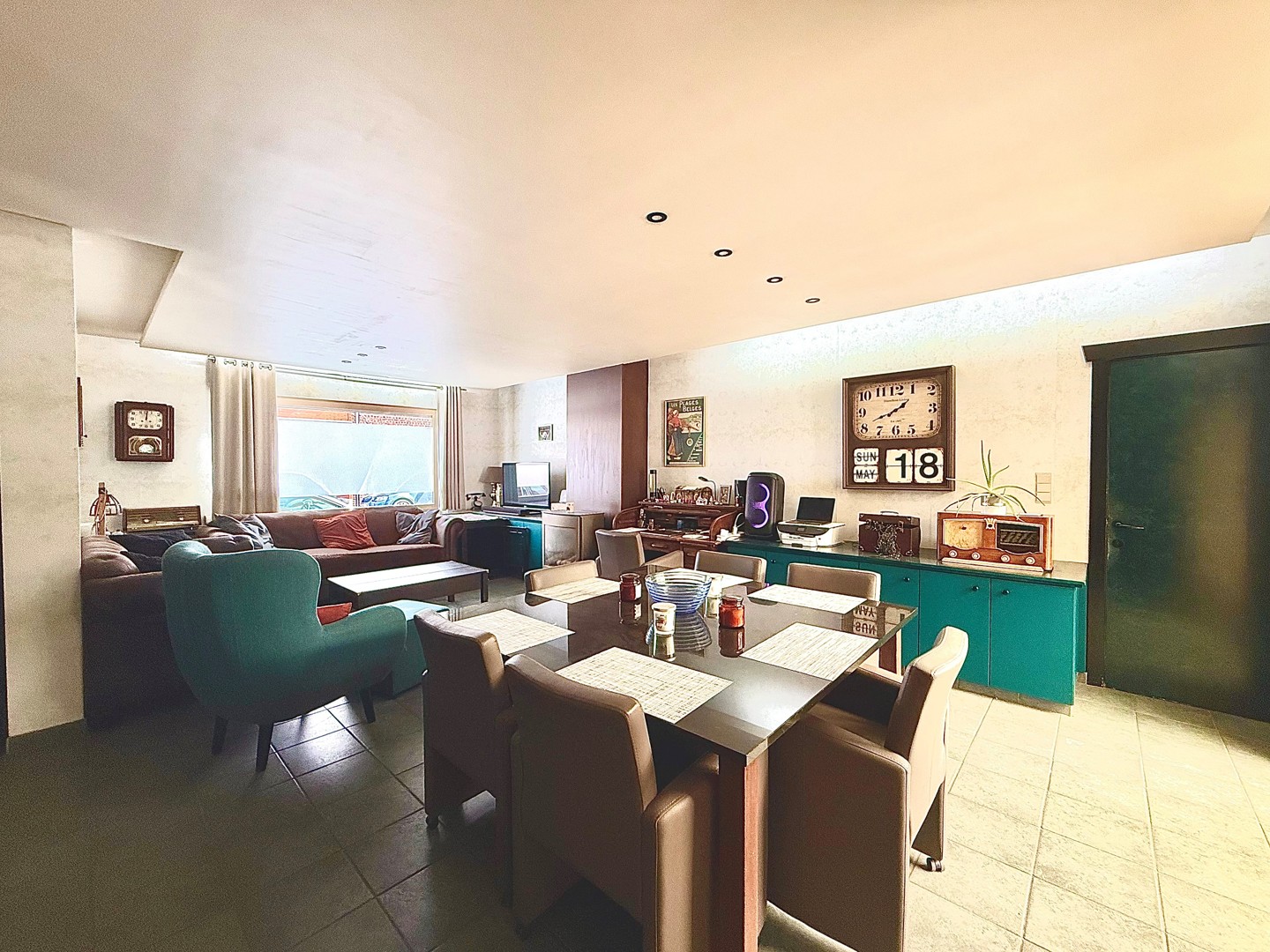 Gezinswoning met 4 slaapkamers, garage en aangename tuin - foto 3