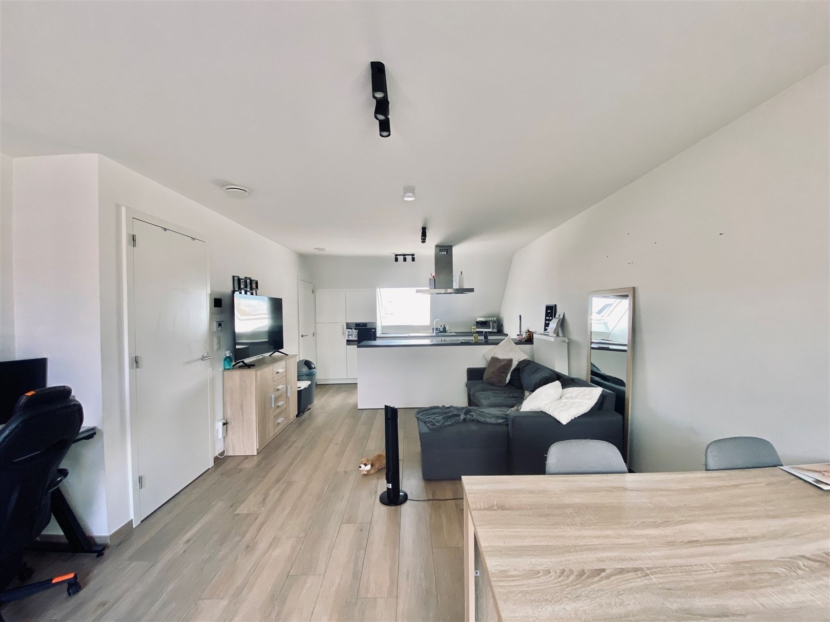 Duplex appartement met twee slaapkamers - foto 3