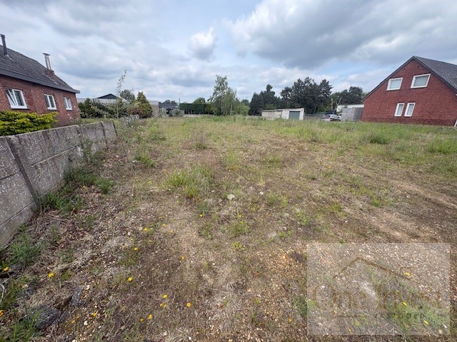 Ruime bouwgrond van 1.188 m² met uitzonderlijke straatbreedte van 20 meter in Lommel - foto 4