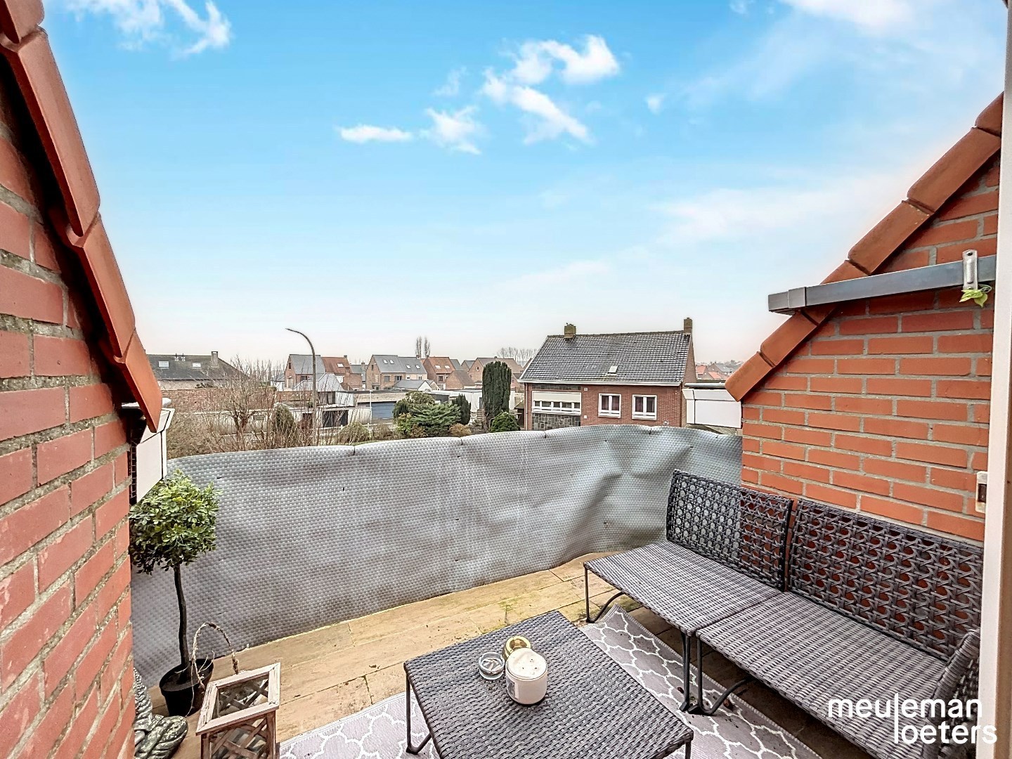 Lichtrijk appartement  met drie slaapkamers - foto 2