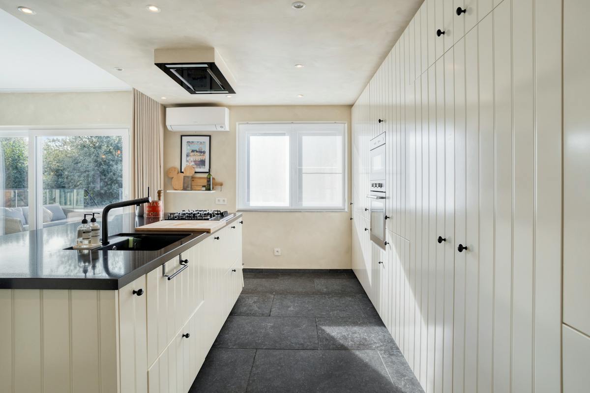 Ruime mooie woning met mogelijkheid tot handel (vb kapsalon) - foto 4