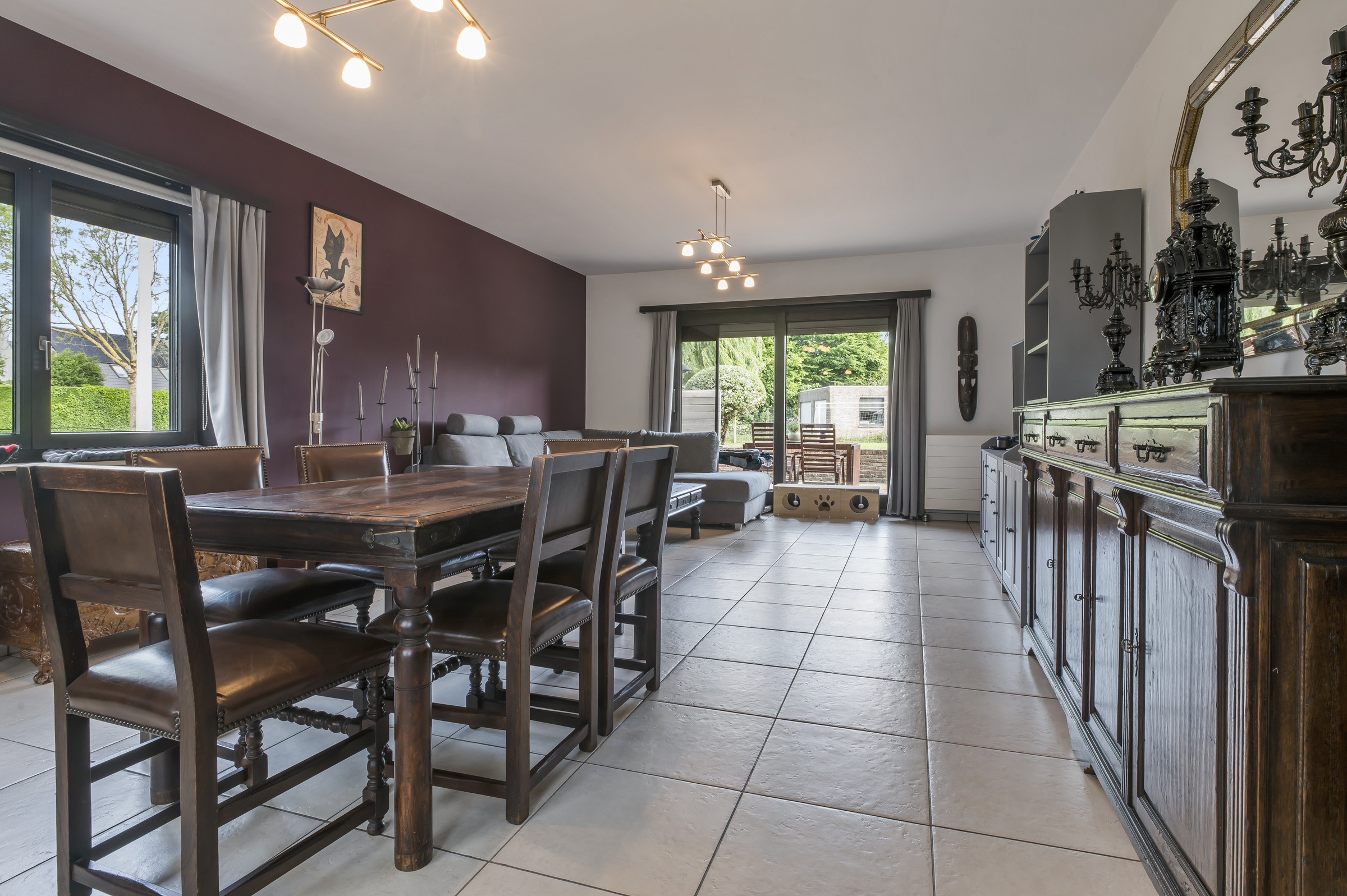 Gerenoveerde (meer)gezinswoning met 5 kamers, tuin en garage - foto 2