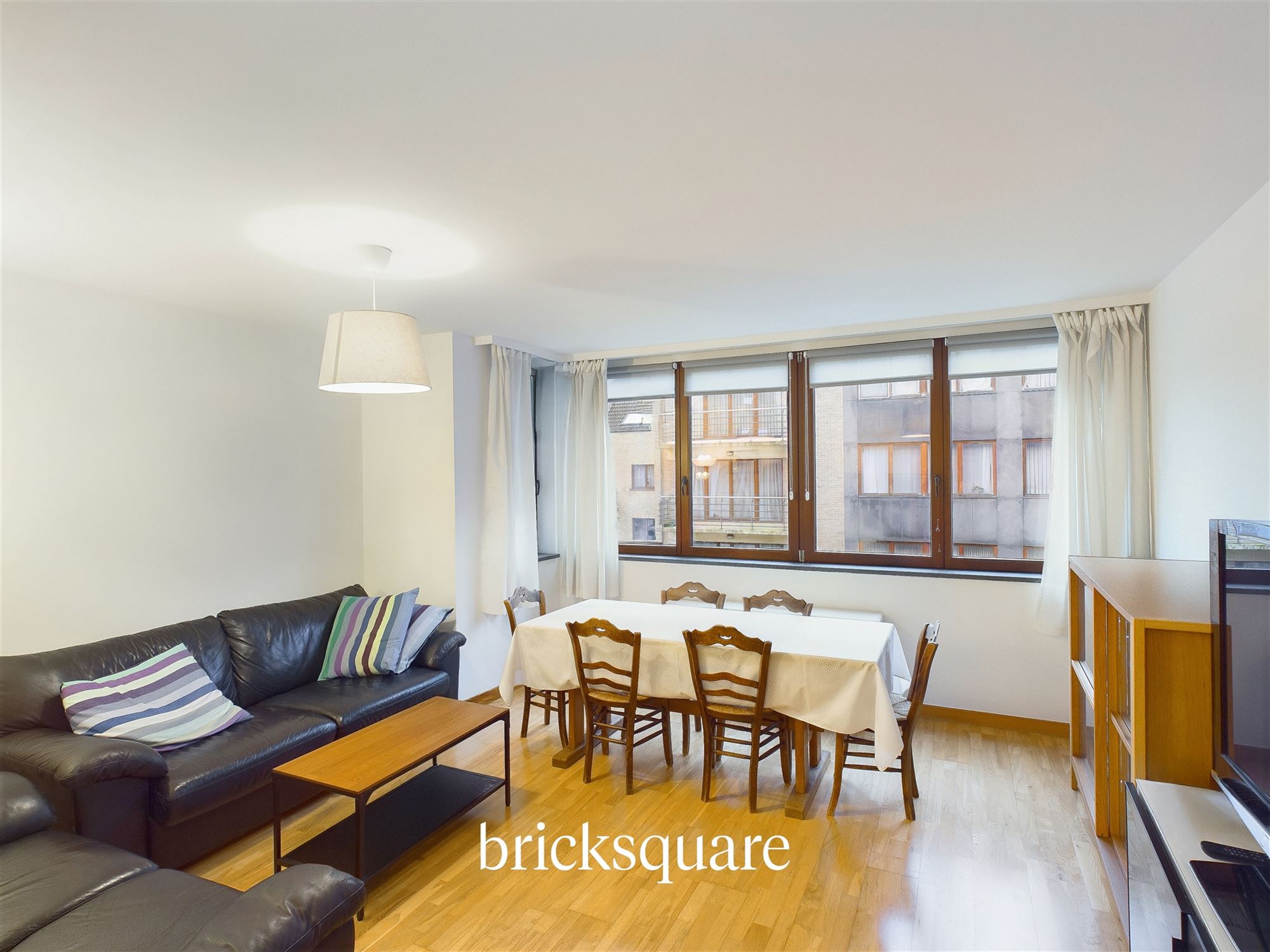 Lichte 72 m2 flat in goede staat, EPB D - foto 1