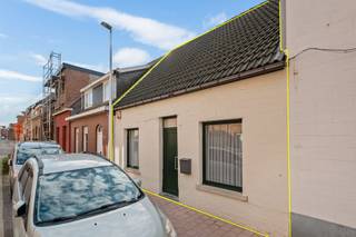 In het centrum van Duffel, op wandelafstand van winkels, scholen en openbaar vervoer, bevindt zich deze verzorgde gesloten bebouwing met...