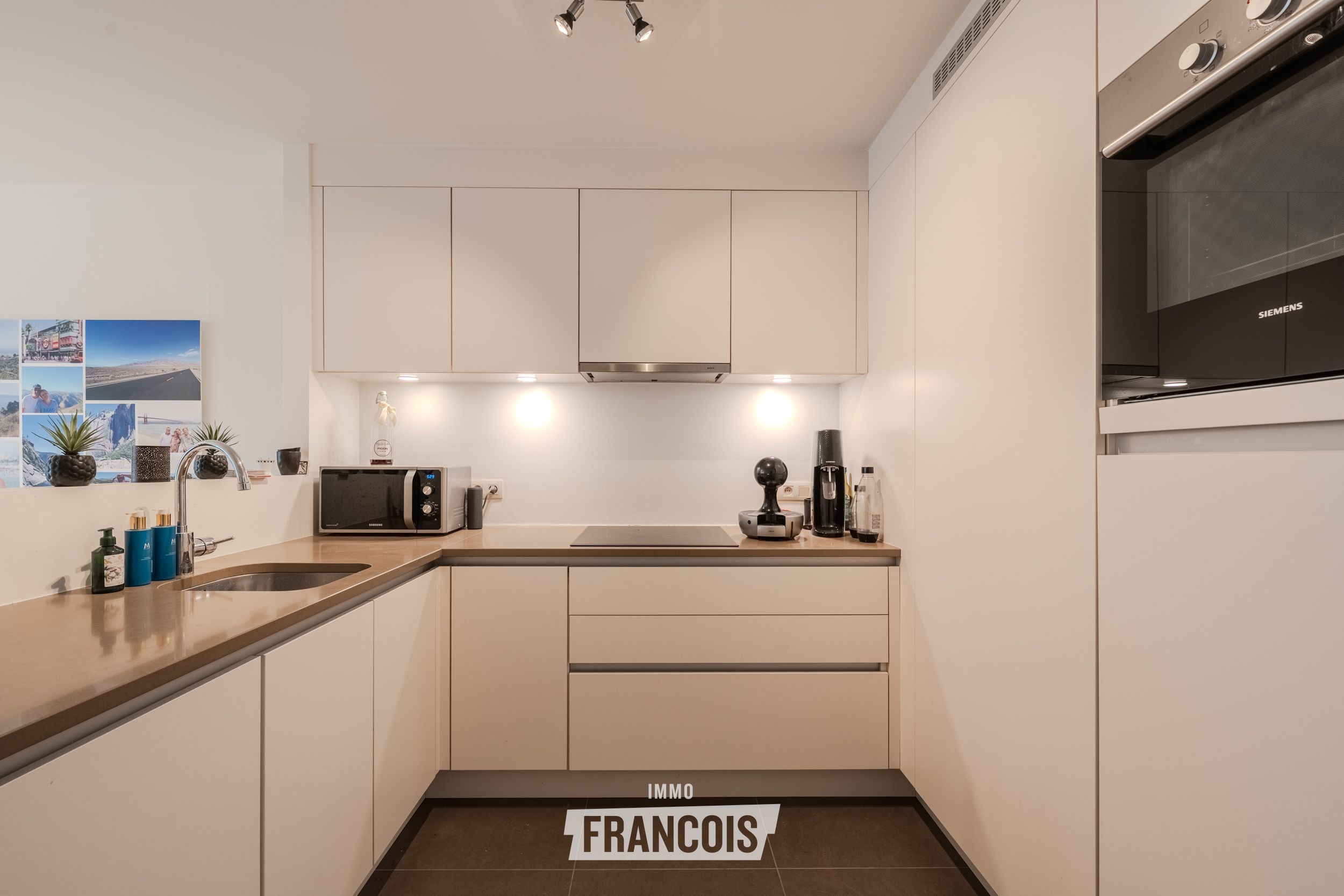 Recent appartement op toplocatie met 1 slaapkamer, EPC A en zijdelings zeezicht - foto 4