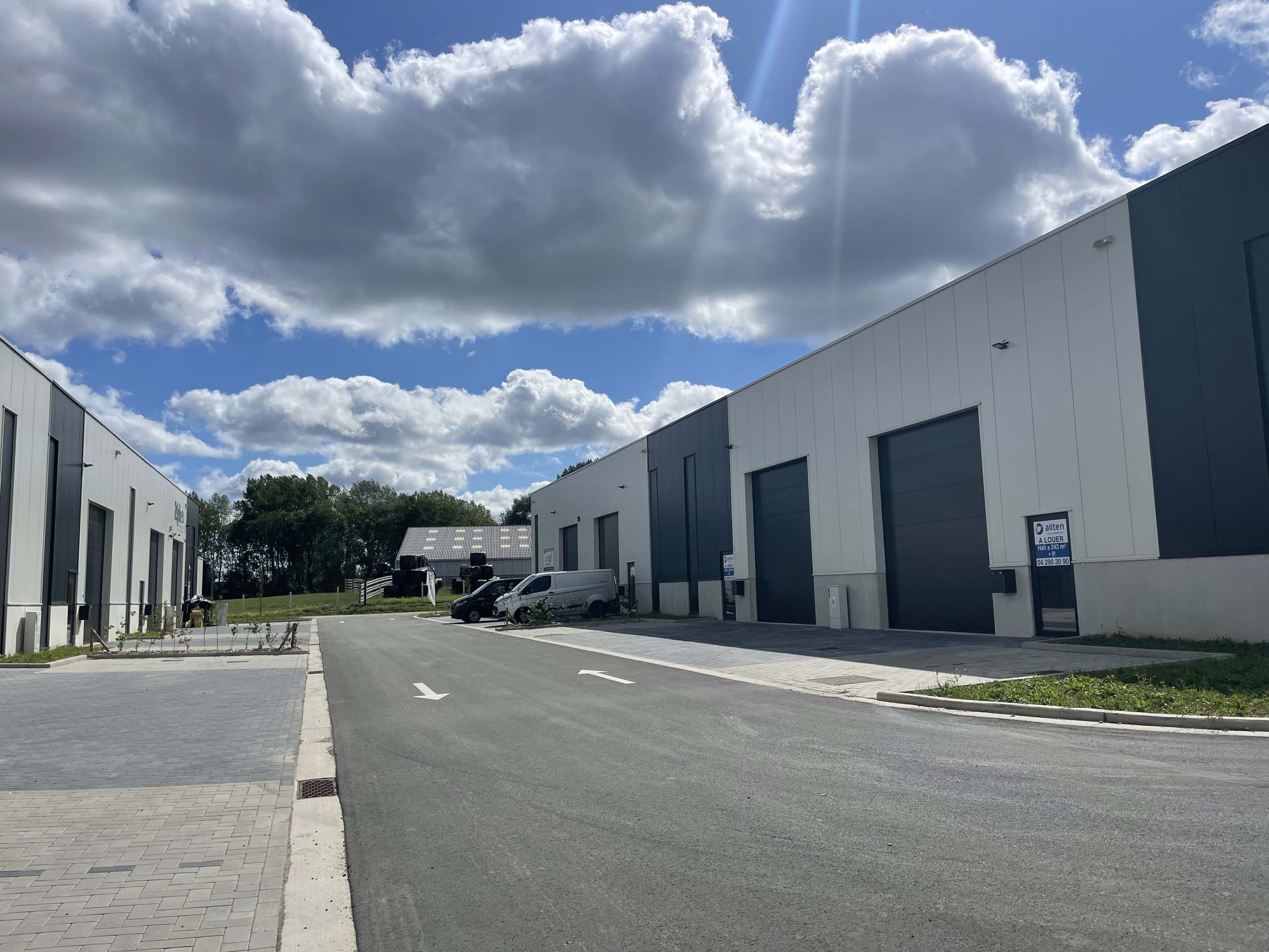 Hoekunit van 231 m² nabij de E42 - foto 4