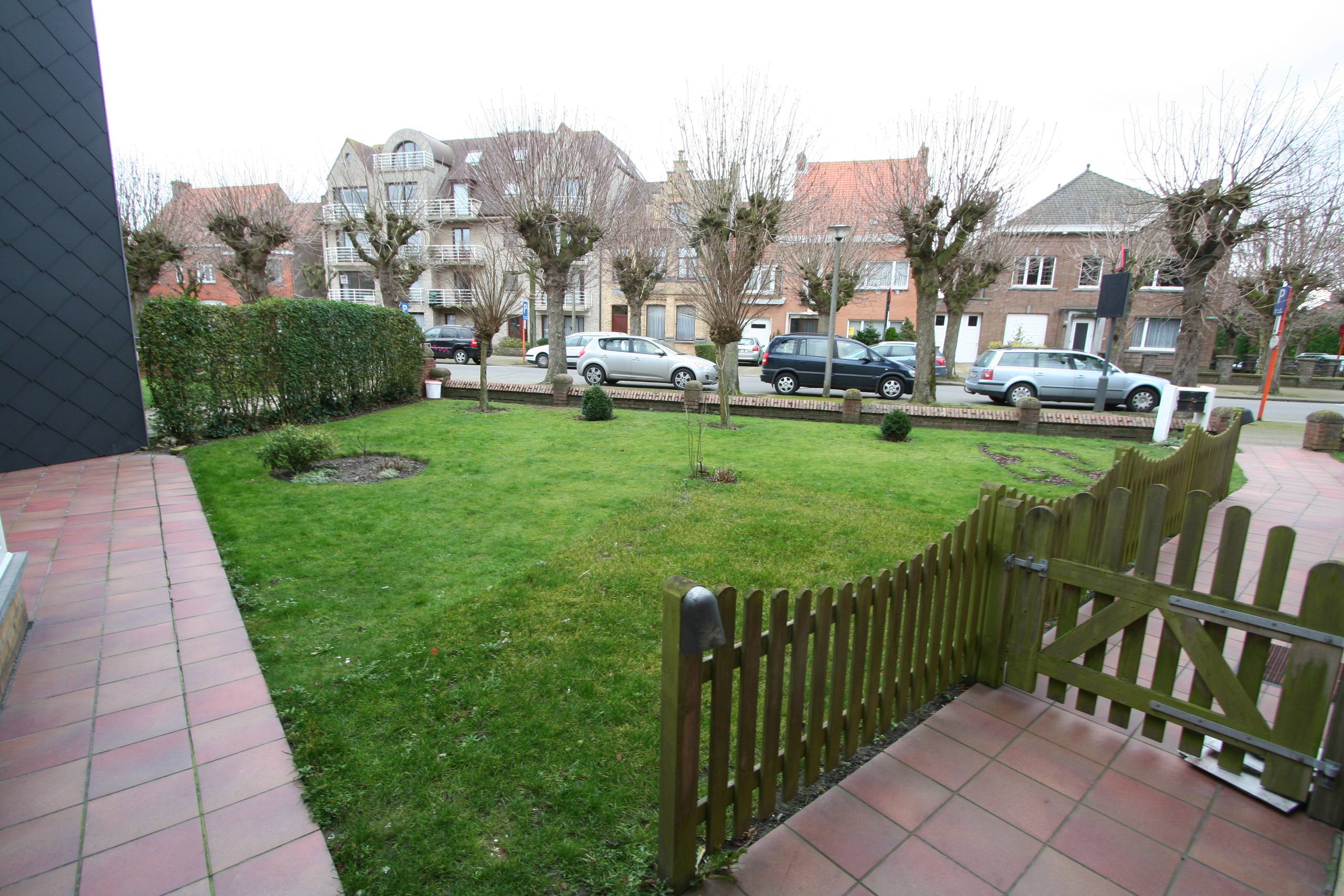 Ruim 1 slaapkamer appartement te koop in Nieuwpoort! - foto 3