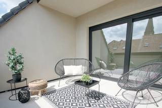 Volledig gerenoveerde woning (190 m² bvo) met 3 slaapkamers en zonovergoten dakterras, gelegen nabij de Visserij.Voor meer informatie, mail naar...