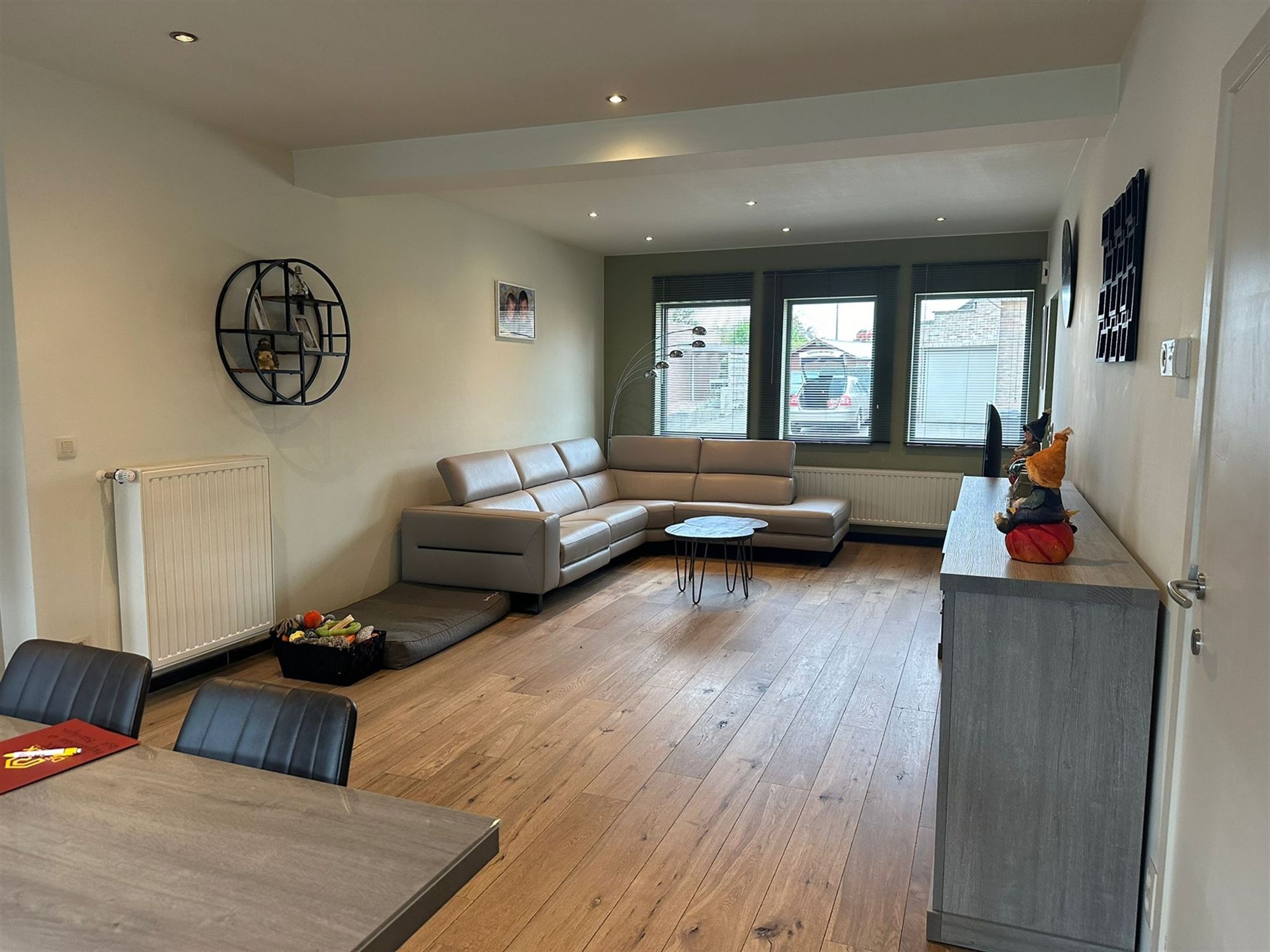 Kwalitatieve woning met garage en terras - foto 4