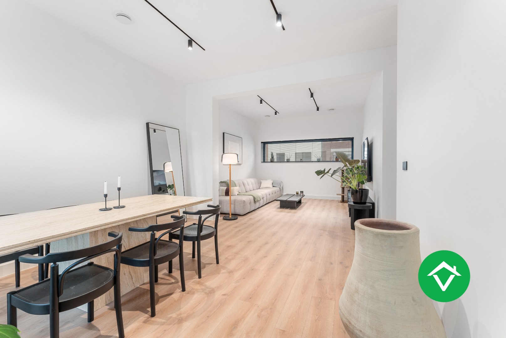 Hoog gerenoveerde woning met tuin en 4 slaapkamers te Roeselare - foto 4