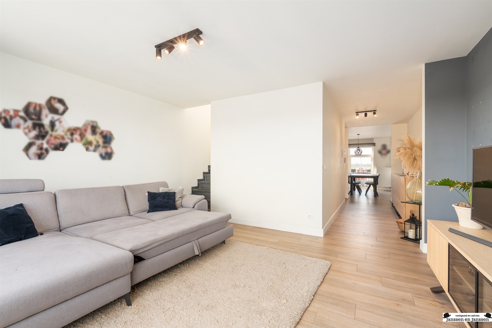 Lichtrijk en modern appartement met prachtig (dak)terras - foto 2