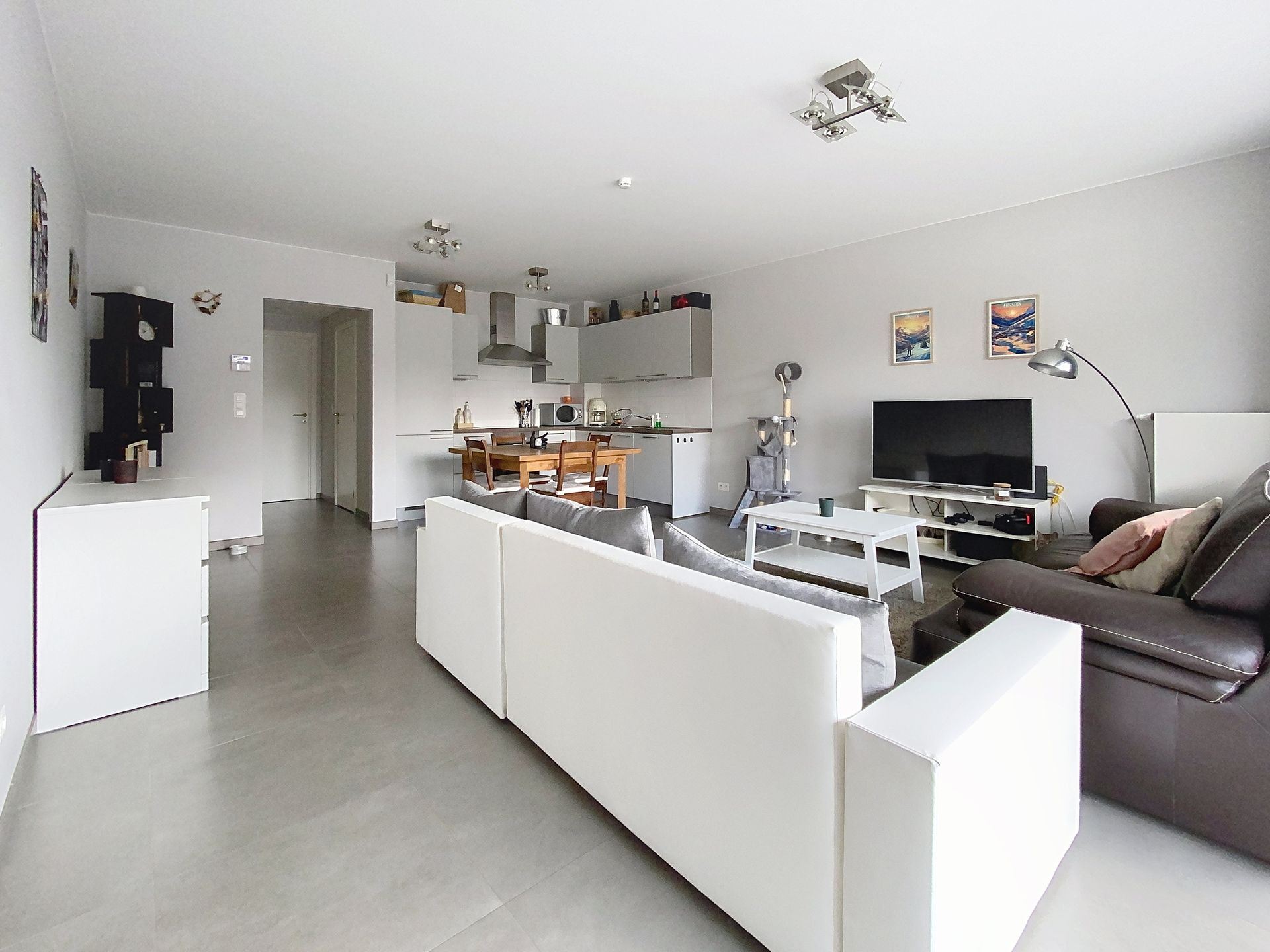 Apartment for sale in Marcinelle with 2 bedrooms - photo 4