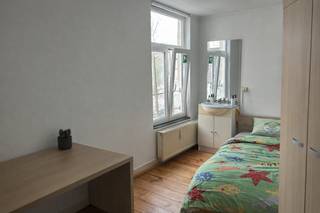 **ACADEMIEJAAR 2025-2026 - ENKEL STUDENTEN/STUDENTS ONLY - TWEEDE SEMESTER**In de Blijde Inkomststraat bieden we nog enkele kamers met gedeeld...