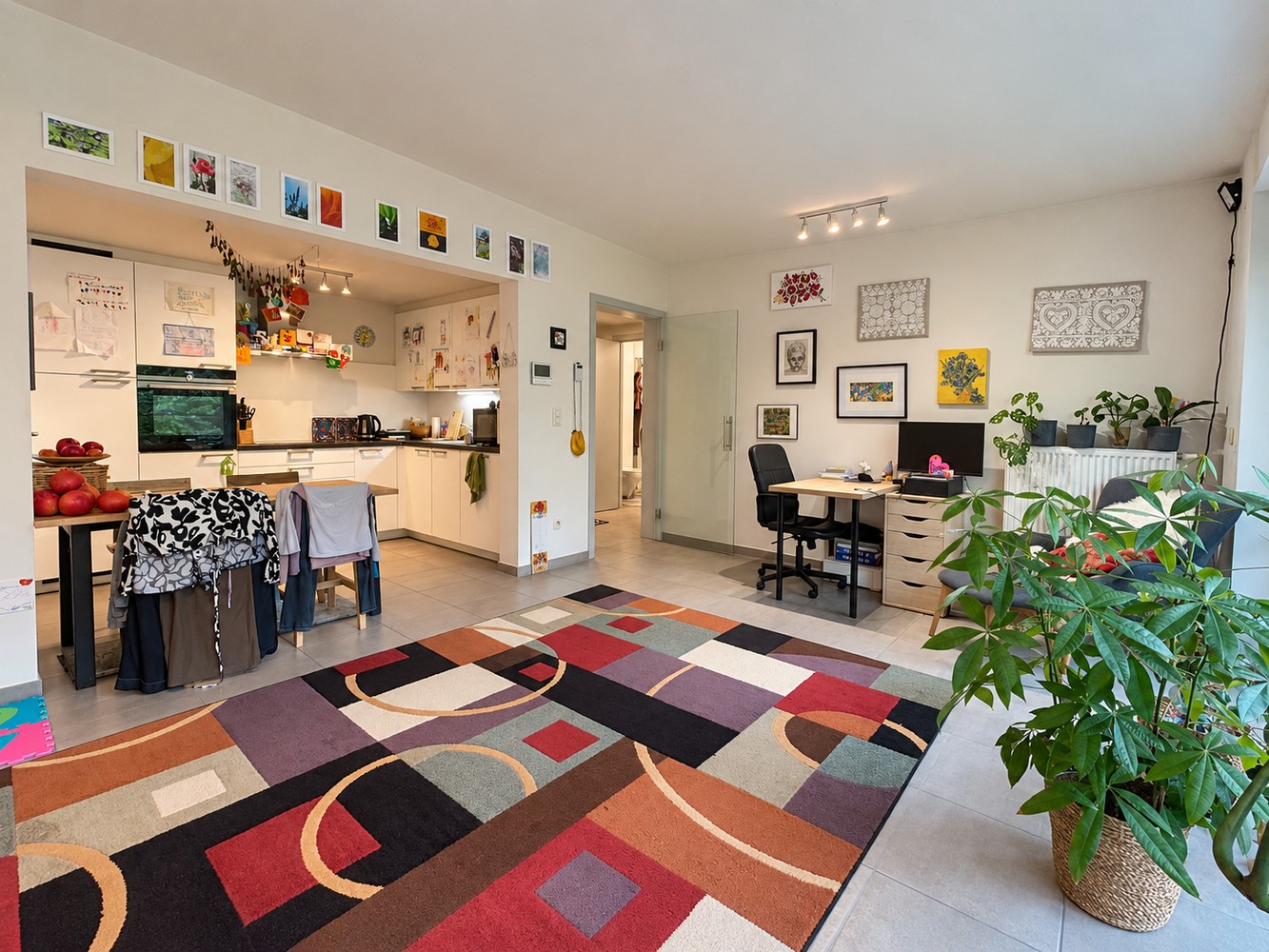 Gelijkvloers appartement met EPC label A, ruim terras en autostaanplaats - foto 5
