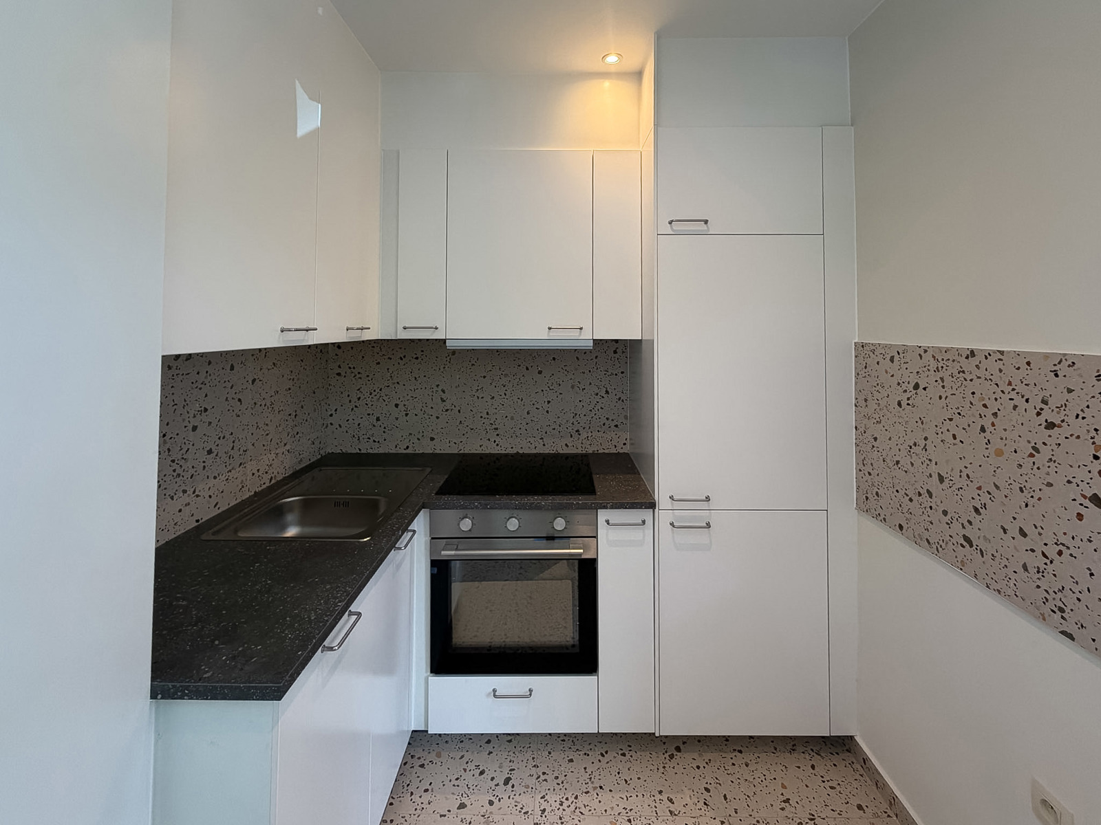 Appartement met 1 slaapkamer + bureau en terras! - foto 5
