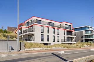 [[ DIT PAND NEEMT DEEL AAN DE ERA OPEN HUIZEN DAG OP 14/3 VAN 11:00 TOT 12:00 ]] Sint-Idesbald : Ontdek een penthouse dat je aan de Belgische kust...