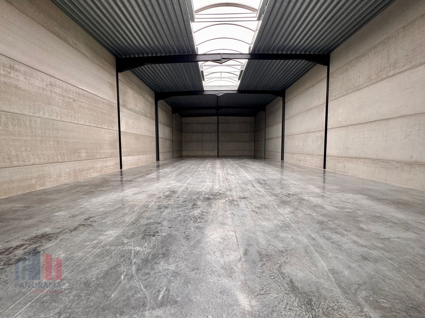 NIEUWBOUW KMO-UNIT VAN 318 M² MET 75 M² KANTOOR TE KOOP - foto 1