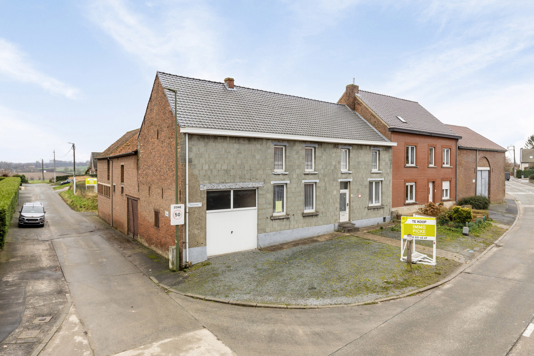 Gunstig gelegen hoevegebouw met veel mogelijkheden - foto 1