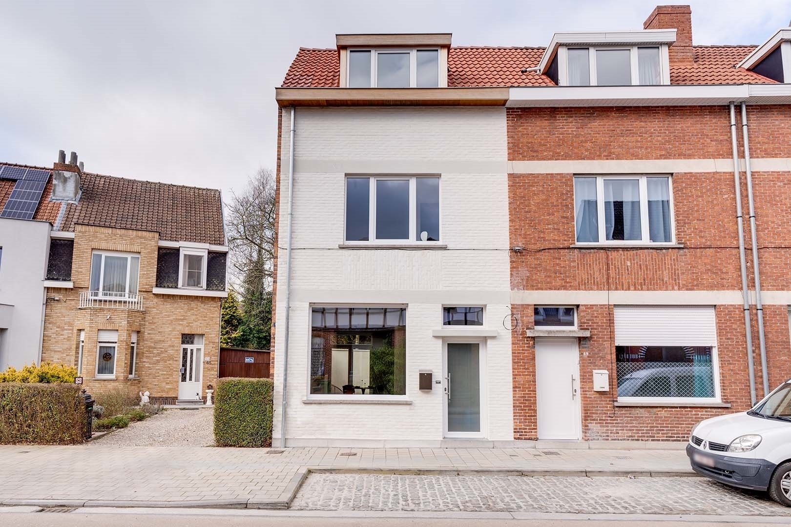 Maison à louer à Gentbrugge avec 4 chambres - photo 1