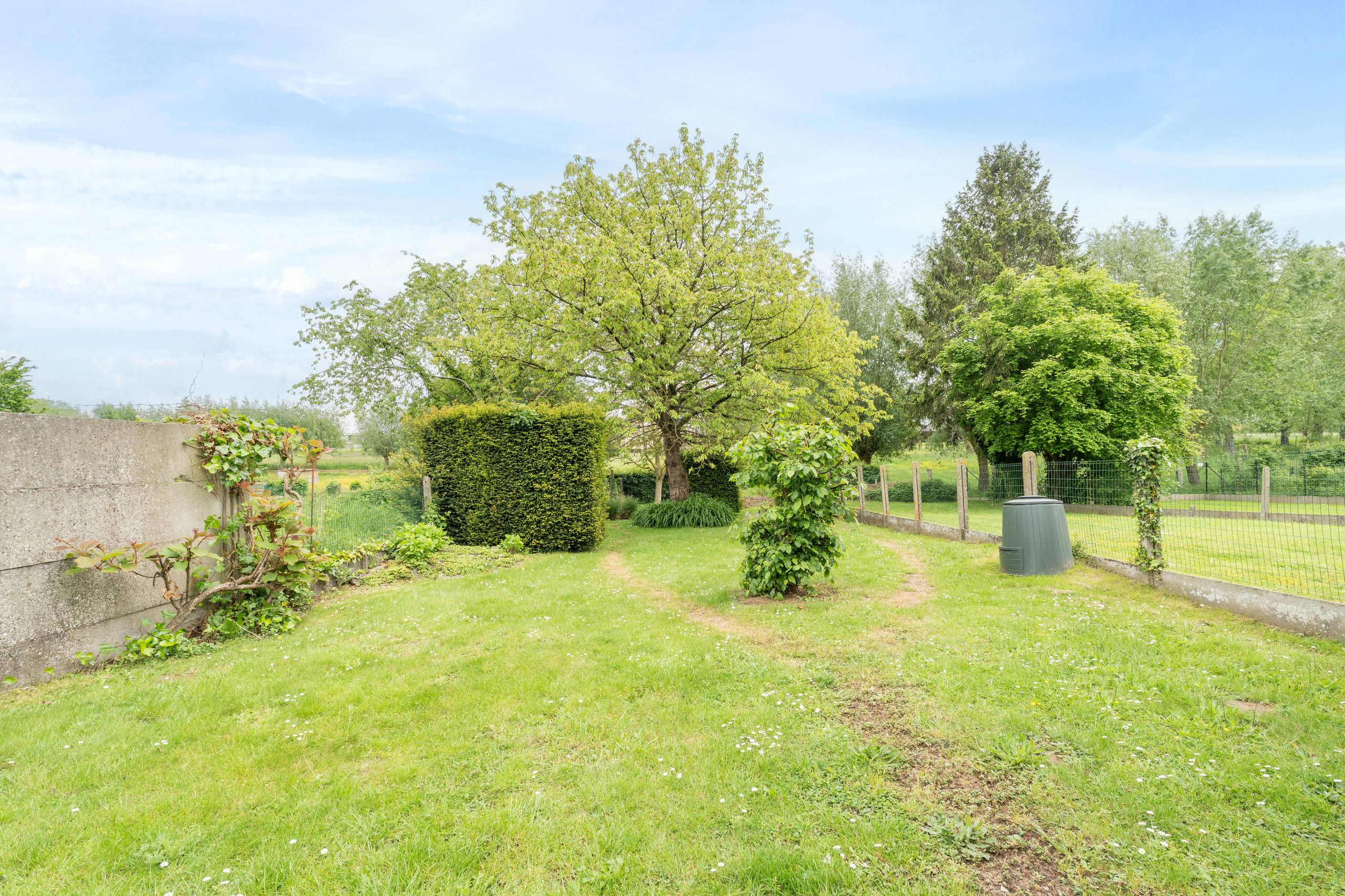 Woning met 4 slpk, magazijn (172 m²) en tuin in Haaltert - foto 5