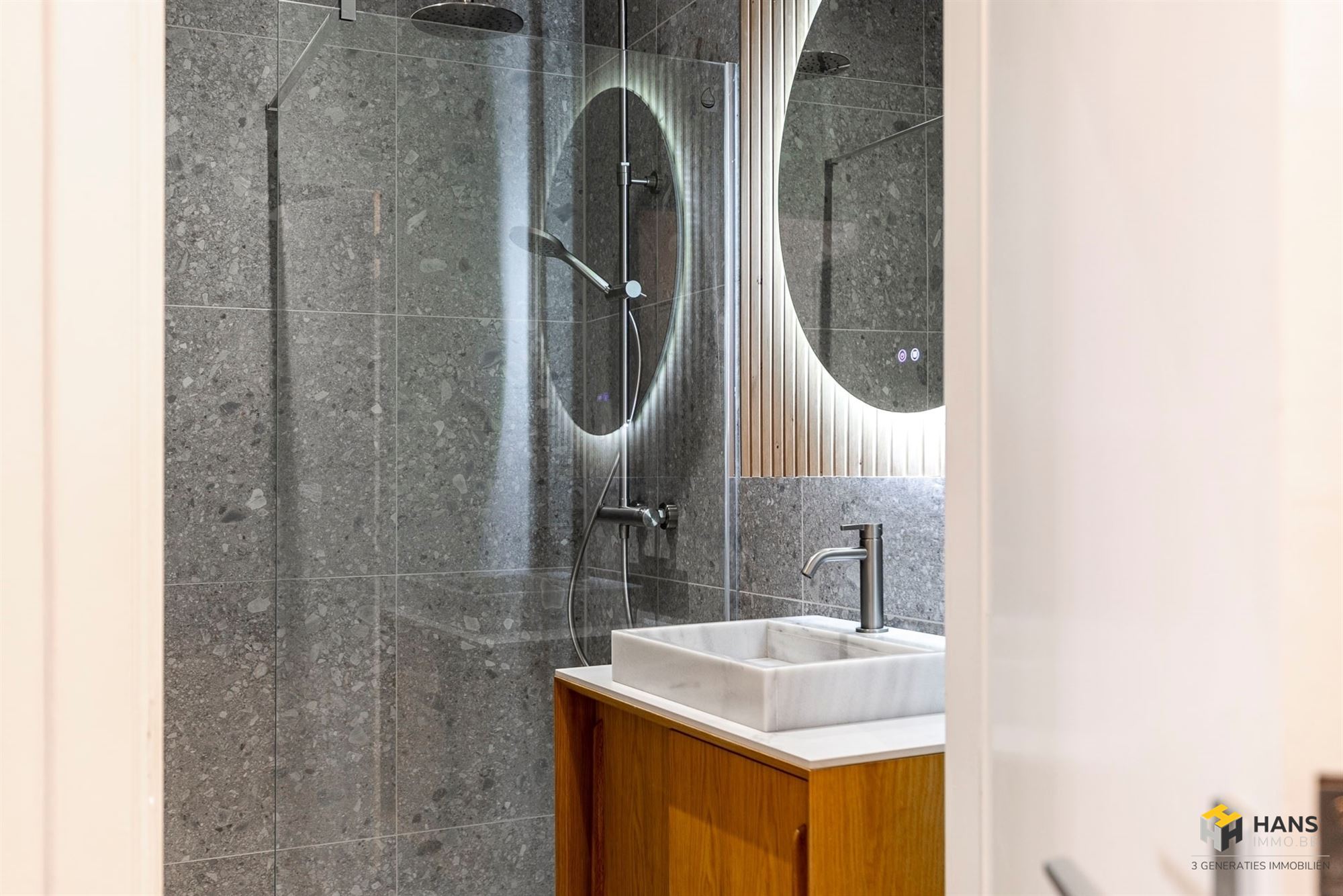 Apartment for sale in Wilrijk with 2 bedrooms - photo 4