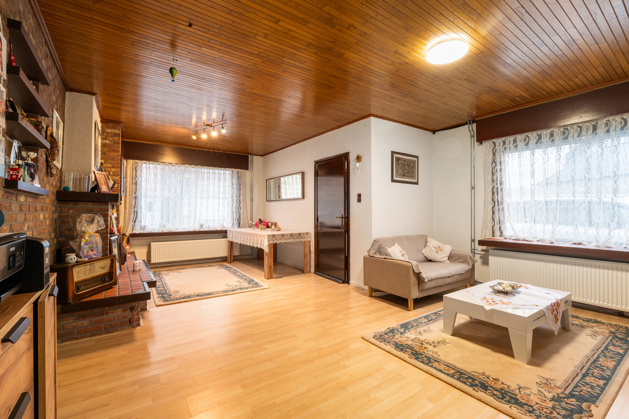 Ruime gezinswoning in centrum Hamme! - foto 3