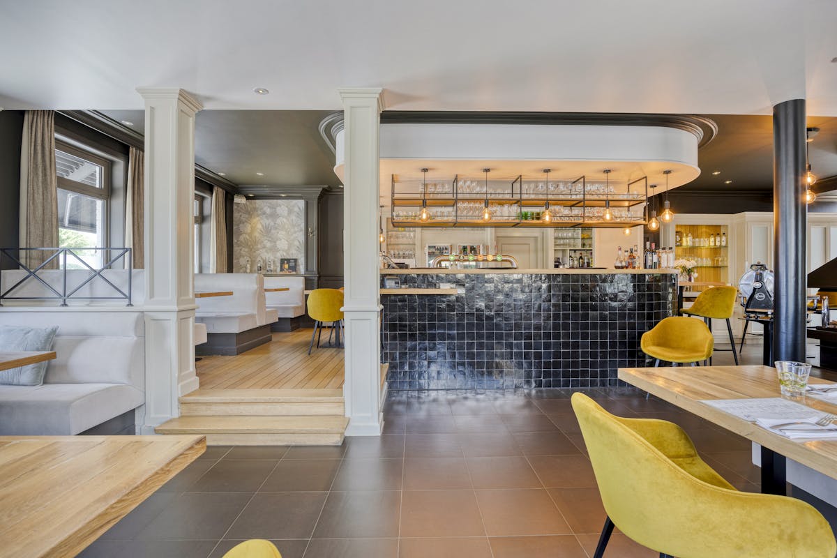 Propriété commerciale unique avec restaurant dans un cadre magnifique à vendre à Kapelle Op Den Bos - photo 3