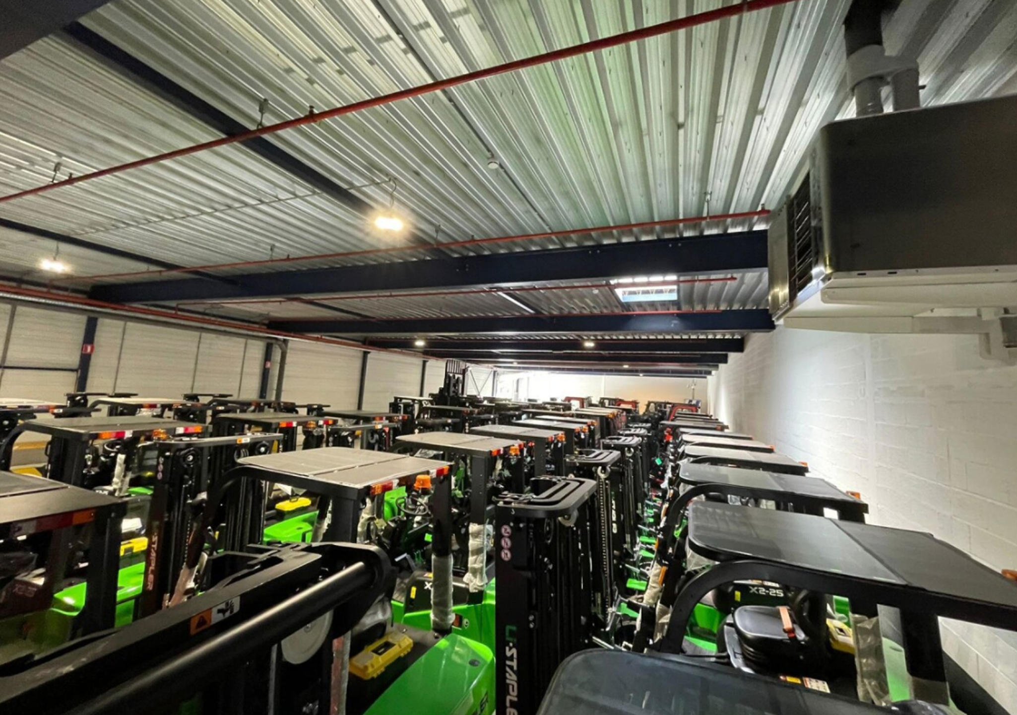 Logistieke ruimte met laadkades te huur te Beersel - foto 5