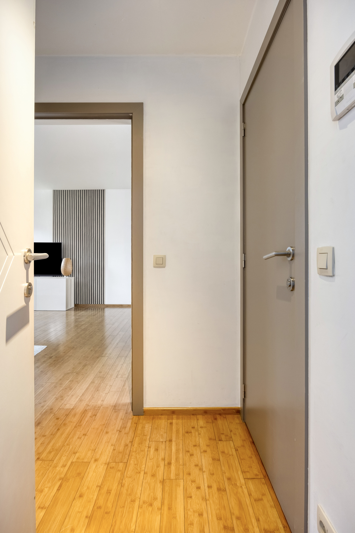 Duplex apartment with 2 bedrooms and terrace in Affligem - photo 2