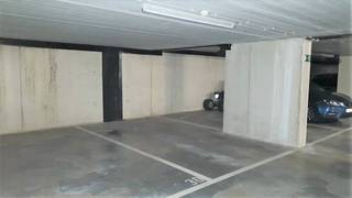 This easily accessible car park is located near the center of Hasselt. Ideal for someone who lives or works in the area. The car park is practical and has a good connection to the city center or Singel via Sint-Truidersteenweg.