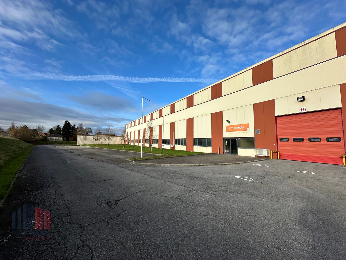 Logistiek magazijn van 8.955 m² te huur - foto 3