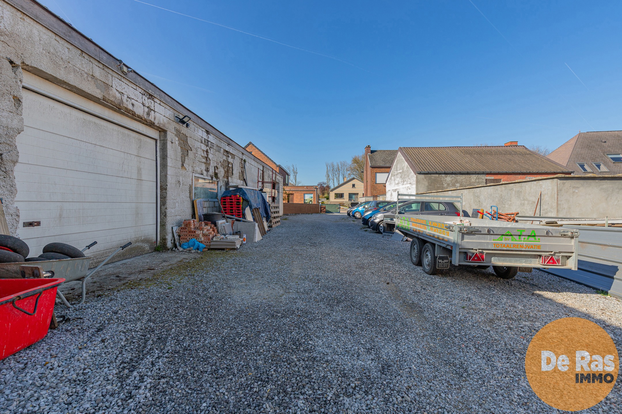 BURST- Vergunde loods (400m²) met woning op centrale locatie - foto 5