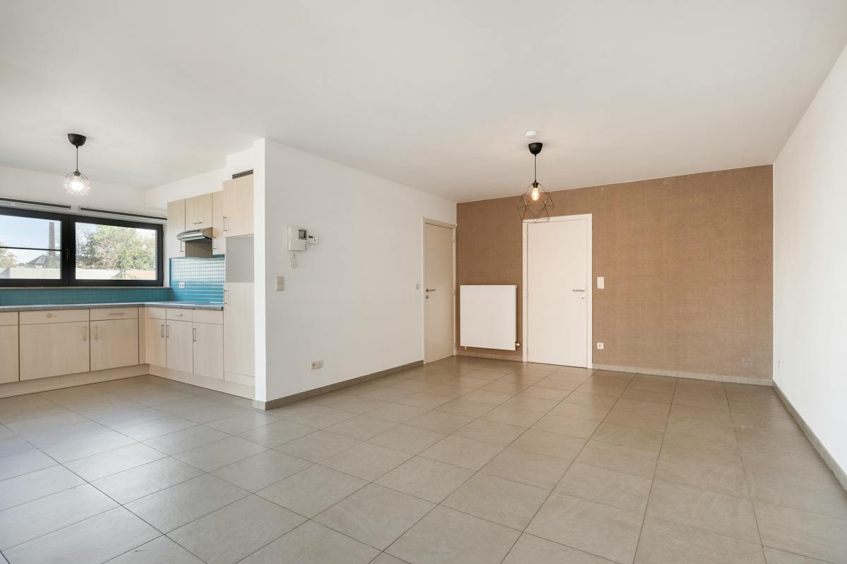 Centraal gelegen 2-slaapkamerappartement met terras te Hasselt - foto 4