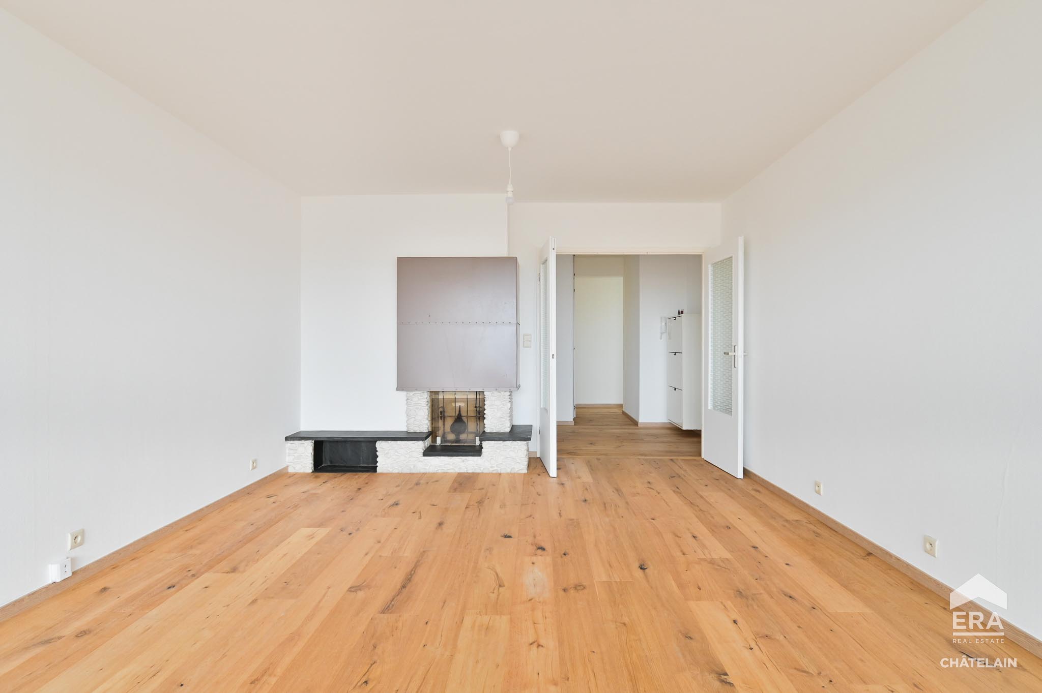 Apartment for sale in Schaerbeek with 2 bedrooms - photo 4