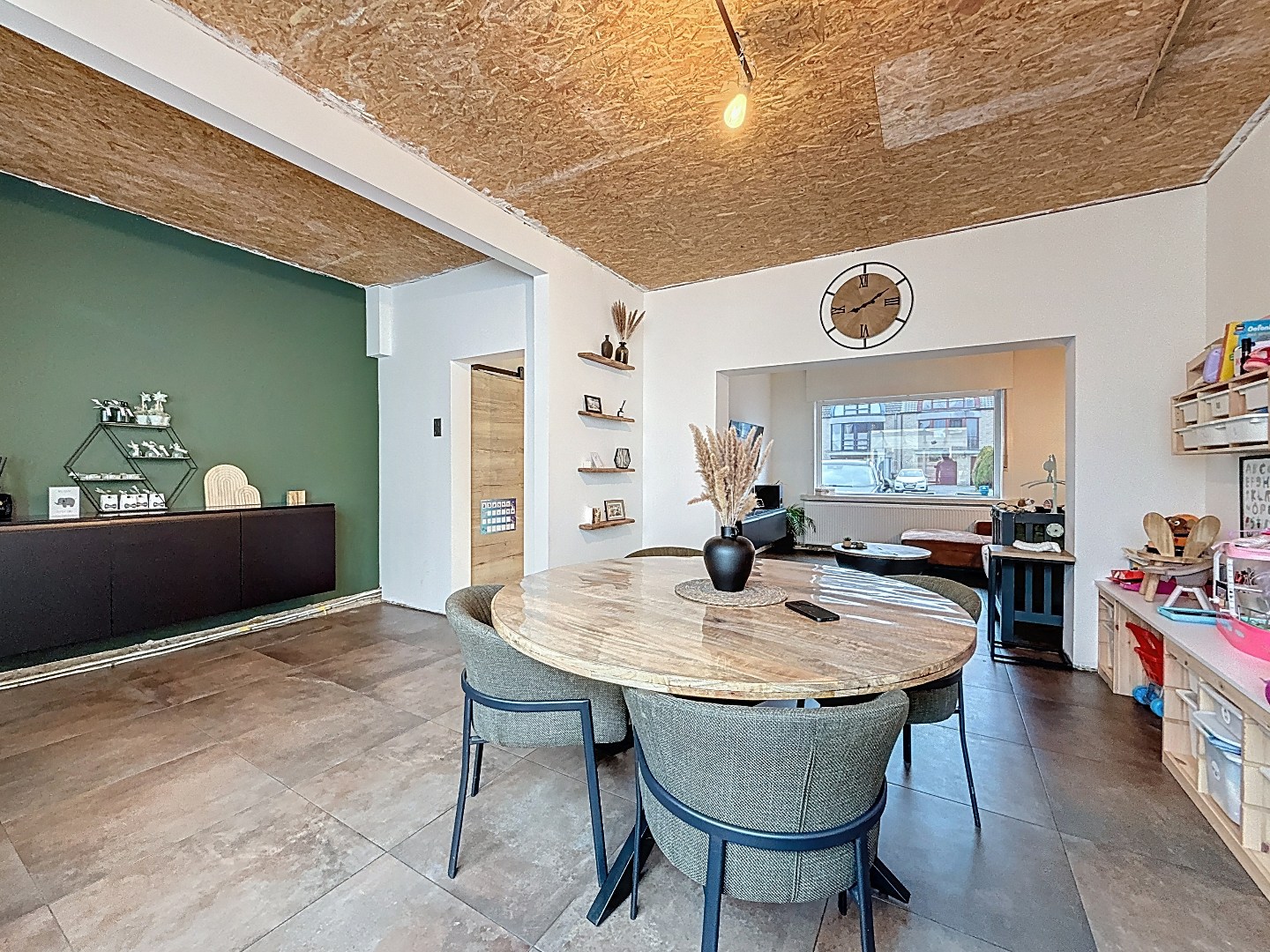 Grotendeels gerenoveerde woning met tuin te Aalst - foto 5