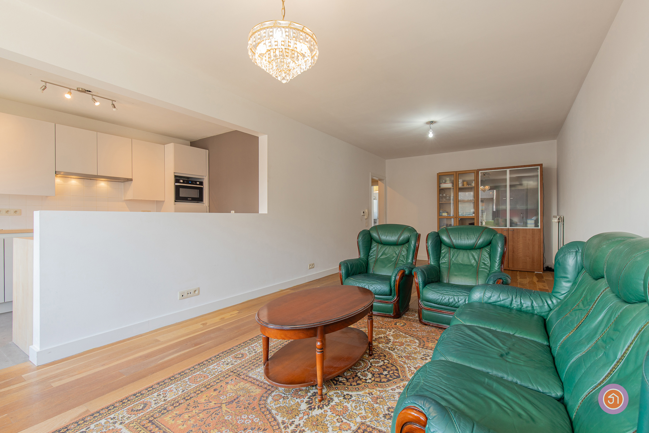 Modern appartement met garage op een rustige locatie - foto 3