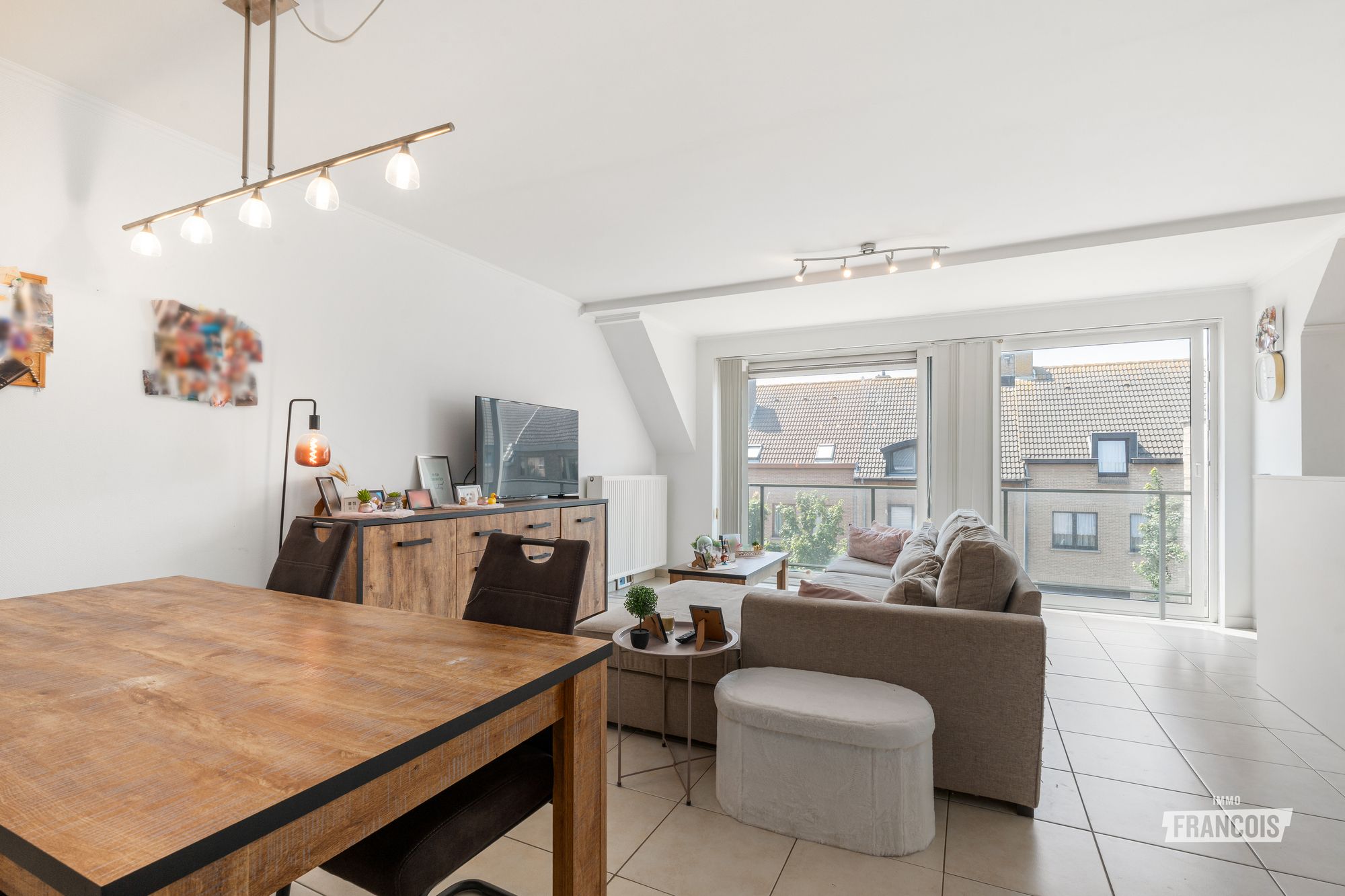 Instapklaar en lichtrijk 2-slaapkamerappartement met EPC B in rustige wijk van Blankenberge - foto 4