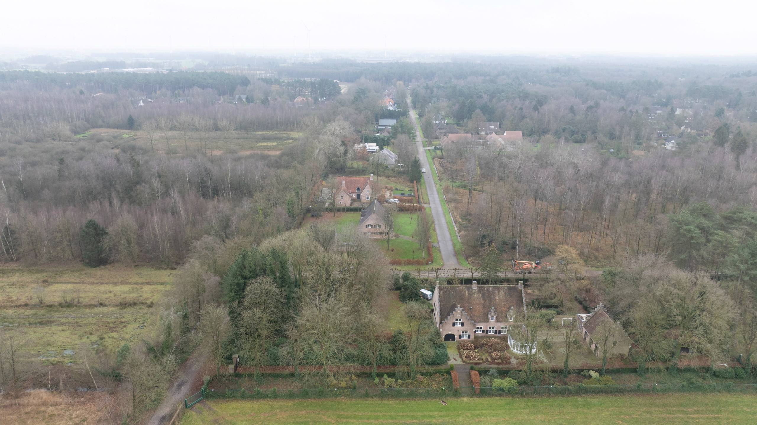 Mooi gelegen bouwgrond van ca. 2.133 m² met weids uitzicht achteraan te Oud-Turnhout - foto 1