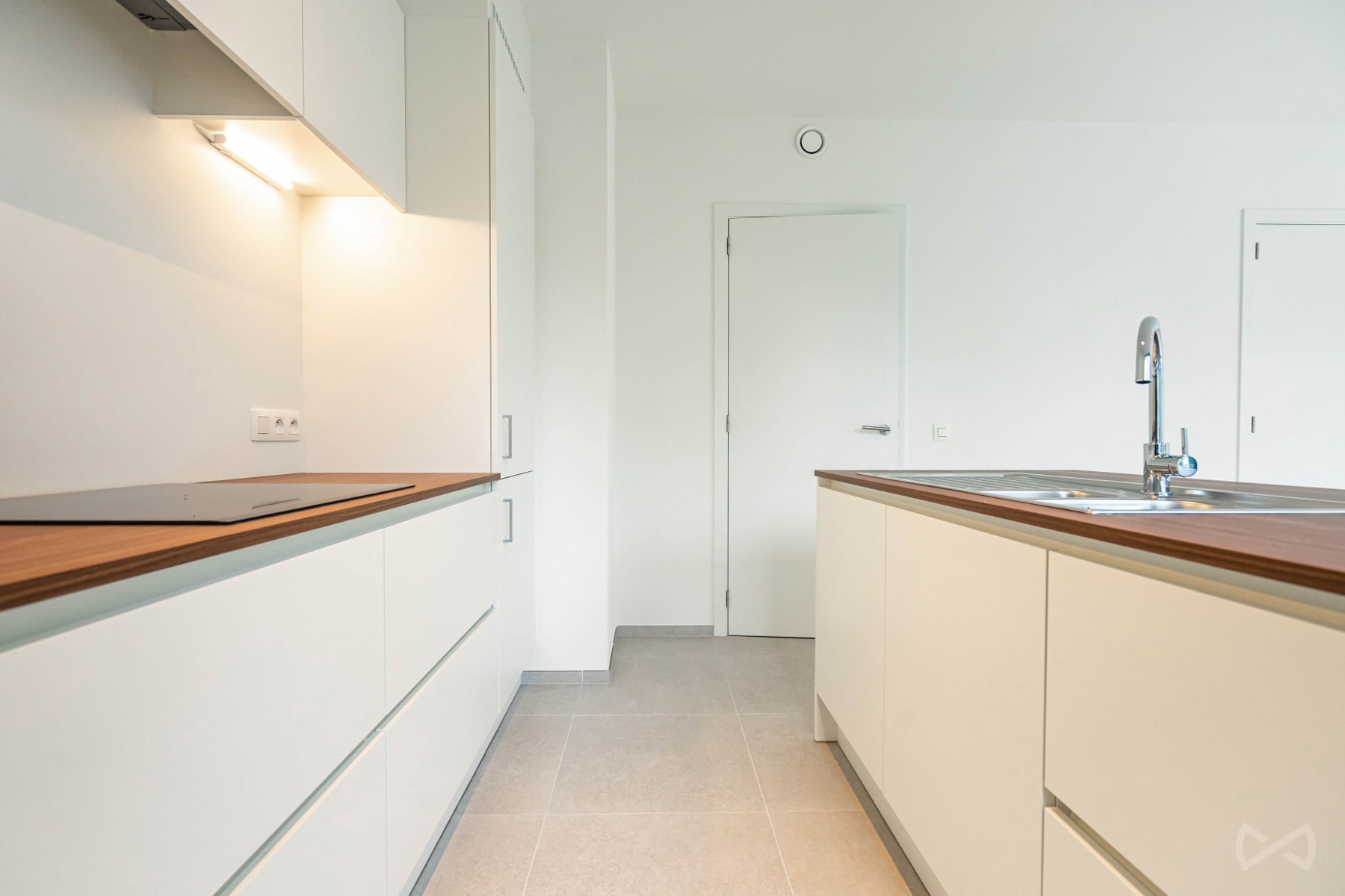 Apartment for rent in Schaerbeek with 3 bedrooms - photo 4