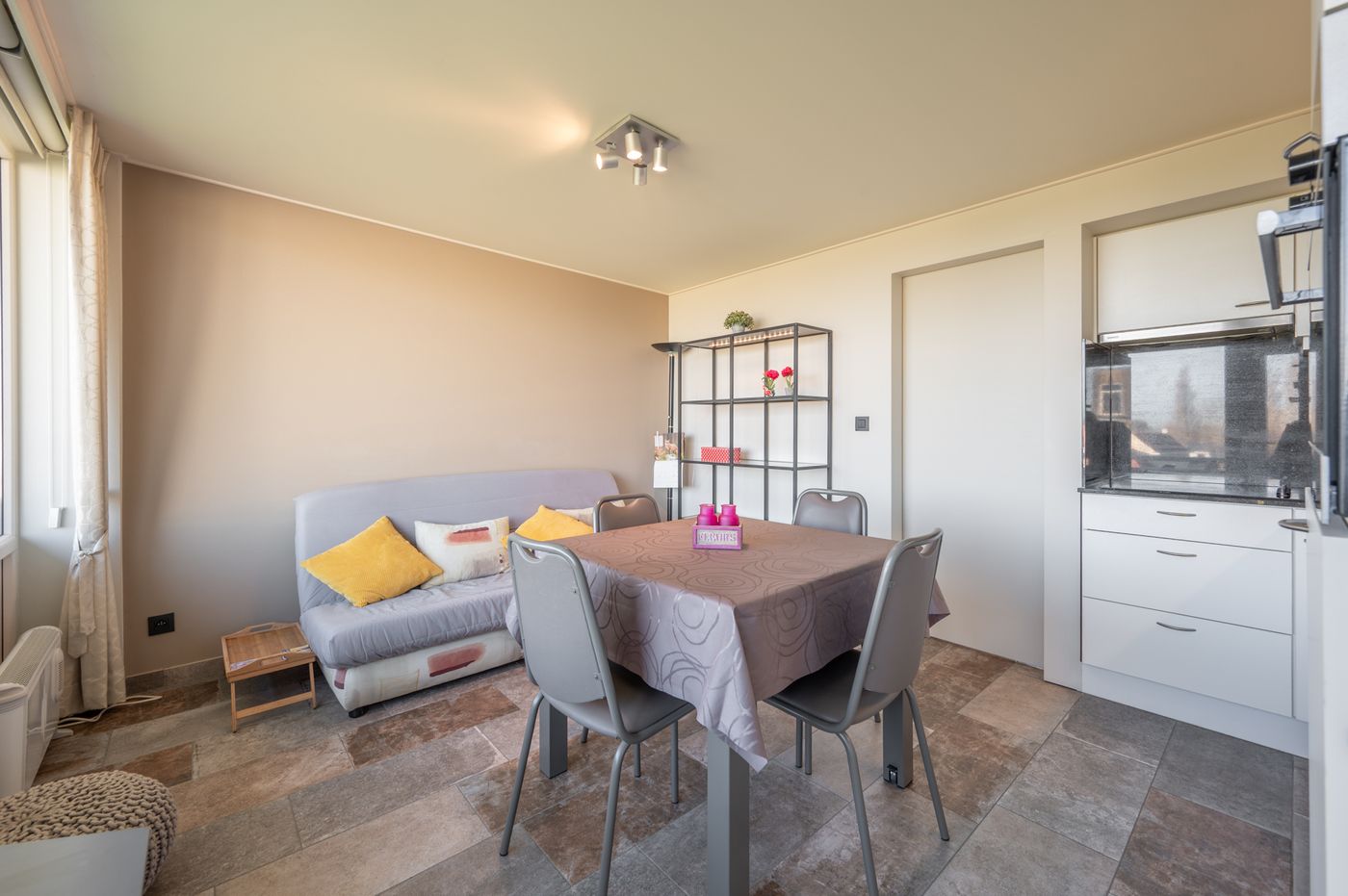 Gerenoveerd 1-slaapkamer appartement te Vosseslag (De Haan) - Park Atlantis - foto 1