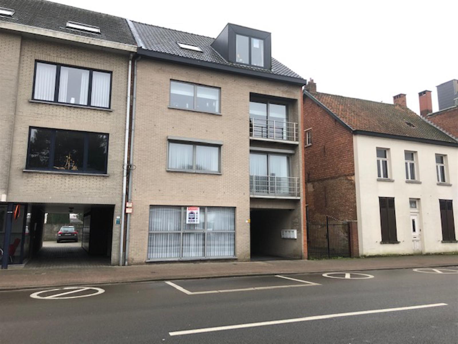 Appartement à louer à Malle