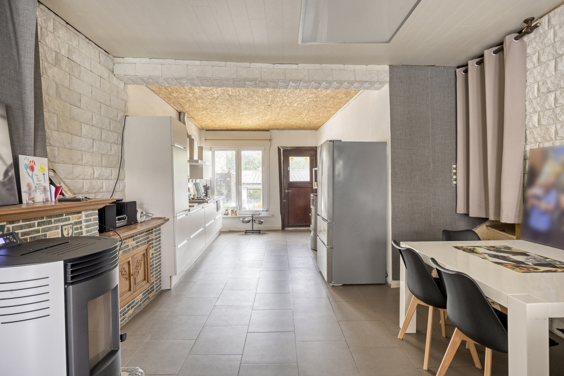 Te renoveren woning met 4 slaapkamers op 970 m² in Erondegem - foto 5
