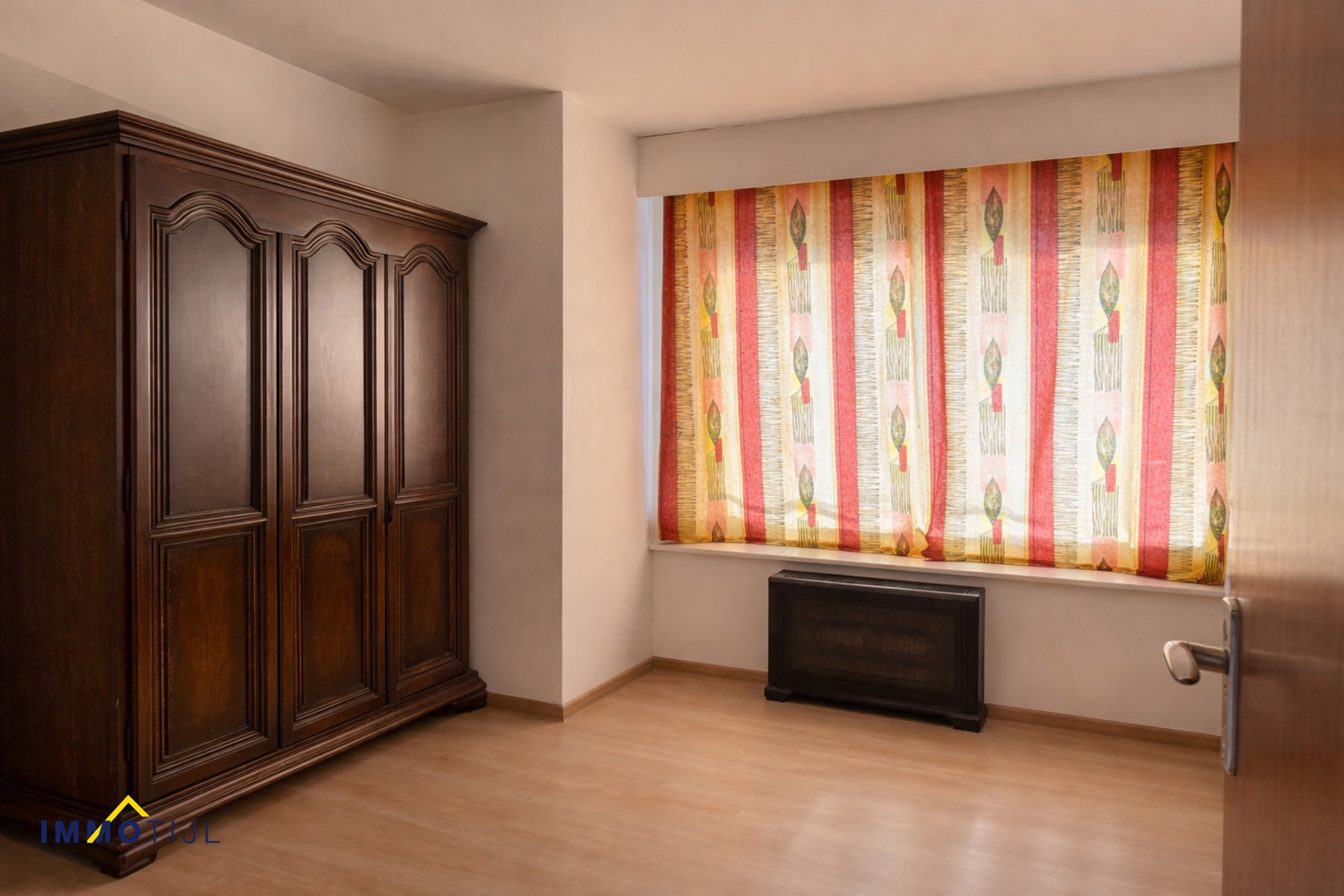 Appartement met terras en 2 slaapkamers te centrum Aalst! - foto 4